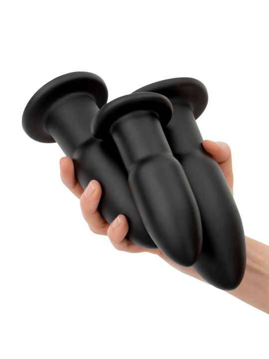 BUTTR - Cluster Bombs Anal Training Set
