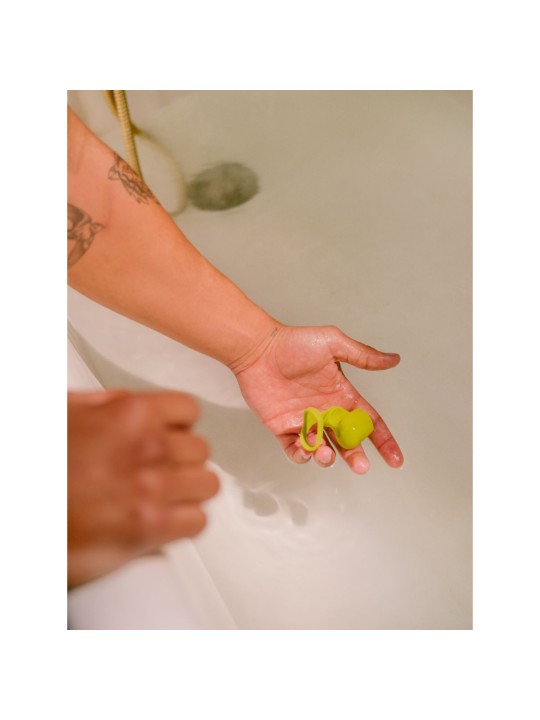 Dame - Fin Finger Vibrator - Citrus