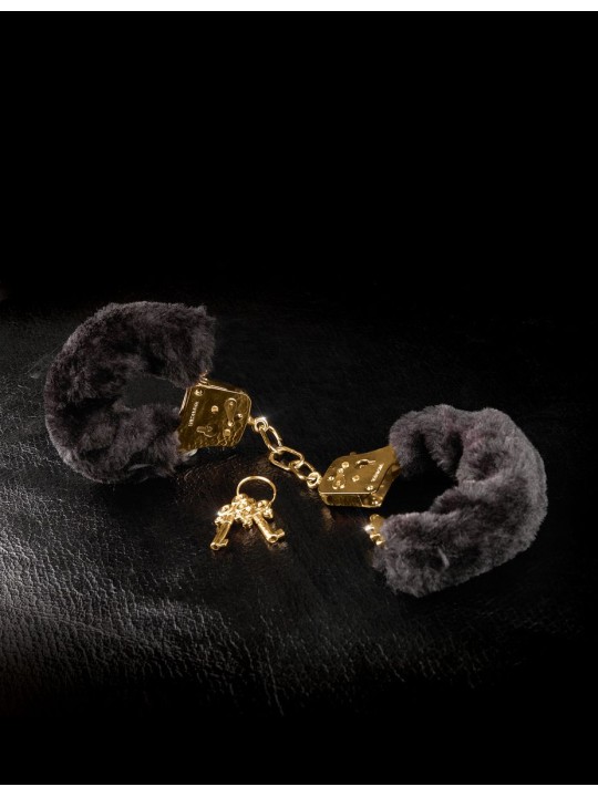 Deluxe Furry Cuffs